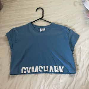 Gym shark blue crop top